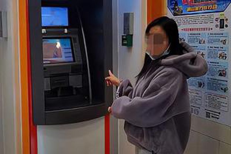 银行自助设备防护舱:科技与安全的融合